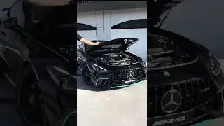 2025 Maybach SL Mythos
