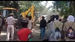 800 Muslim families were forcibly evicted by the Indian authorities in Assam state.
