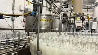 Homestead&rsquo;s Hot Sauce: BTS of Production Day!