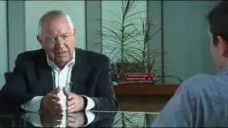 Why Are Many Senior Executives Poor Communicators? - Terry Pearce