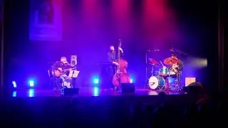 BLUES DE ST. DIEGO - PERE ARGUIMBAU TRIO