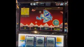 VGT-❄️Polar HighRoller on $5 denomination. $20 spin and this machine just fired a Red Spin!🔥🔥