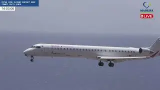 Stunning CRJ-1000 Landing at Madeira Airport
