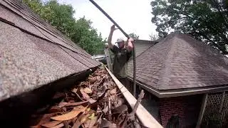 Timelapse Gutter Debris Removal