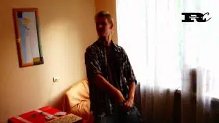 Rocsten - Михан и его шлёпки.