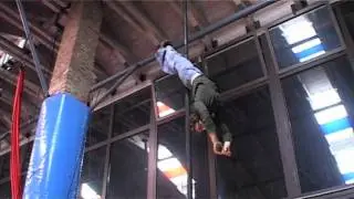 Lucia Granelli al palo cinese - Cirko Vertigo
