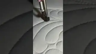Corner feather 💗 free motion longarm quilting.  Full video on my YouTube channel #quiltcoachchick
