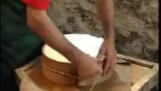 A Pezzaze torna la sagra del formaggio - tg Teletutto.wmv