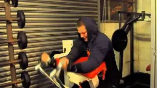 Will Dermietzel Trains arms at Physique Fitness Droitwich,Worcestershire uk
