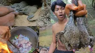 Find Frogs in The Forest Then Cooking Frogs Soup with Pickled Lime for Eating With Steamed Rice