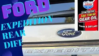 Замена жидкости заднего дифференциала Ford Expedition 2017 года