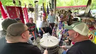 Ribbon town singers 🎗️🎗️🎗️🎗️intertribal pokagon band Memorial Day powwow 2025