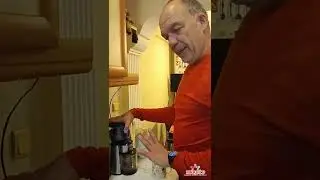 ARÇELİK KAHVE ÖĞÜTÜCÜ - ROBO ESPRESSO MAKİNASİ