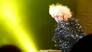 Goldfrapp `Dreaming` HMV Hammersmith Apollo 11-11-10
