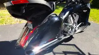 2014 Victory Vision Tour Stock Exhaust vs Freedom Performance 4