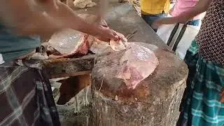 Amazing fastest workers meat cutting skills, Best beef cutter knife skills, How to cutting cow meat