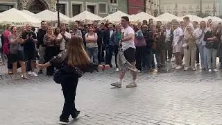 String Fever - Electric Motions | Street Music | Imad #dance #music #streetmusic #cracovia #travel