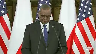 Defense Secretary Visits Polish Ally as Russia Continues Provocations in Ukraine