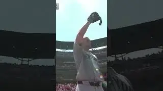 Paul Goldschmidt returns to St. Louis to a hero&rsquo;s welcome 👏 #shorts