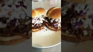 Oh yeah 😋 #BBQ #PulledChickenSandwiches #food #share