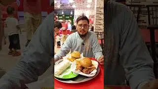 Zinger Burger Hashim Food New Deal FB Area Block 19 | Foodies Junaid Asadi