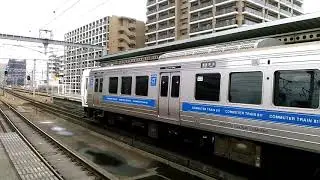【鹿児島本線】811系PM1512&times;PM1511(?)普通博多行き8両編成吉塚駅発車