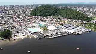 Iate clube de Guaratuba (PR).
