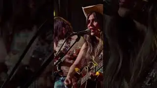 Pearl Charles - Does This Song Sound Familiar? | Static Roots Sessions 2025 | #shorts 