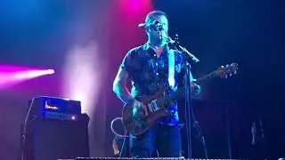 Doin' the Cockroach by Modest Mouse (Live 9/10/17)
