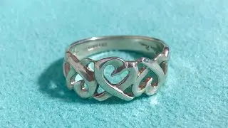 AUTH Tiffany & Co t&c ring sterling silver atlas paloma love knot - sizes on iPhone 12 Pro