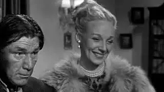 Lynn Davis  (The Three Stooges supporting cast members)