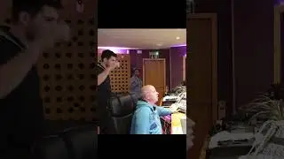 🚨 Утерянные кадры 🚨 В студии во время записи 