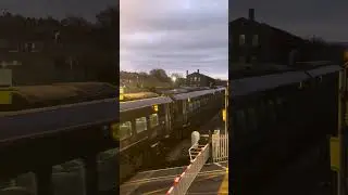 GWR Class 800 arrives into Llanelli in the early morning #train #railwaycontent #trainspotting