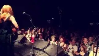 Anna Puu - Illanpilaaja (Tahdon2013-tukikonsertti @ TAVASTIA)
