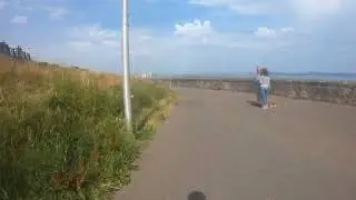 Trinity cycle path to wardie bay in Edinburgh by cycle bike
