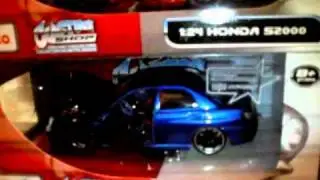 Custom Modern and Classic Die-Cast Cars 1/24 and Assembly Line Collection