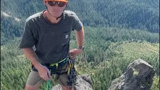 Climbing Peregrine Traverse, Acker Rock OR, Sep 27 2022