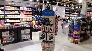 Cochin International Airport Departure Terminal||Duty Free Shop||Cochin||Kerala||India