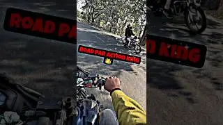 Road par action king 👑 #shorts #action #stunt #ytshorts  #bike