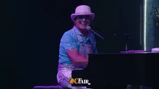 Elton John -