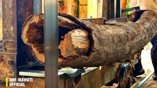 Sawing bent and hollow teak wood!