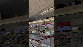 Japan Airlines check in counter at Haneda Airport T3