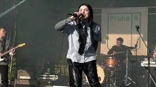 Pam Rabbit - We're All Gonna Die (live in Prague 2023)