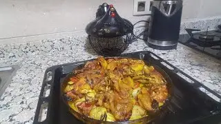 غنشارك💭 معاكم أجنحة الدجاج🐔 في الفرن🔪 و نوريكم مشترياتي 🛍من عند أواني شعيب💡 و الرخيوي🛒.