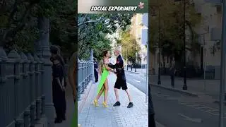 Social Experiment  #socialexperiment #kindness #hopecore #wholesome #social #experiment #helpme