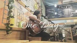 One day by Matisyahu (Open Mic @ Uke Box Caffe)