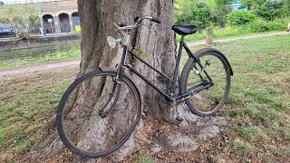 Dismantling a vintage BSA bike