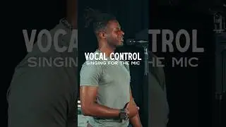 Vocal Control: Singing For the Mic #singer #broadway #perform #microphone #live #vocalcoach #shorts