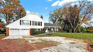 9201 WILLOW POND Lane, POTOMAC, MD Presented by The Redux Group.