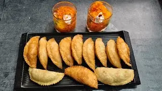 Gujhiya/karanji/sanjori #live #food #dessert #shortfeed #shortsfeed #shortslive #shorts #livestream